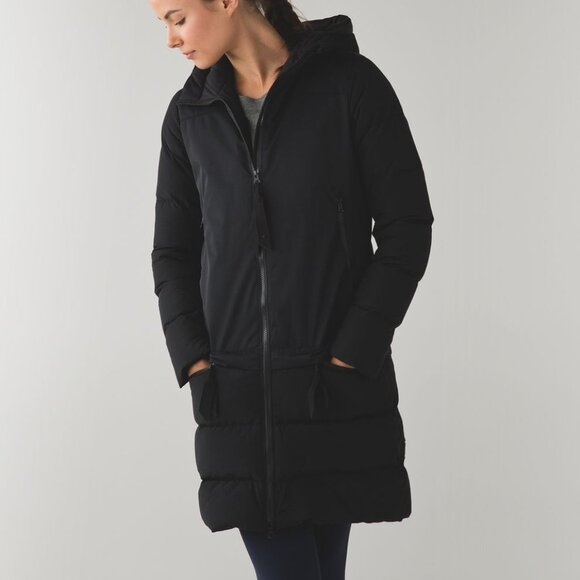 Lululemon Cold As Fluff Black Hooded Parka *Subzero 5 Pocket Size 6 - Picture 3 of 16